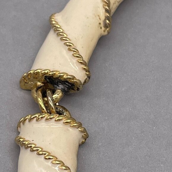 Vintage Kenneth Lane Enamel with Gold Accents Choker Necklace Cream Hook Closure - Picture 4 of 6